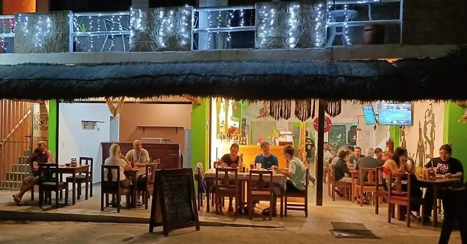 El Ultimo Maya Akumal 0*,
